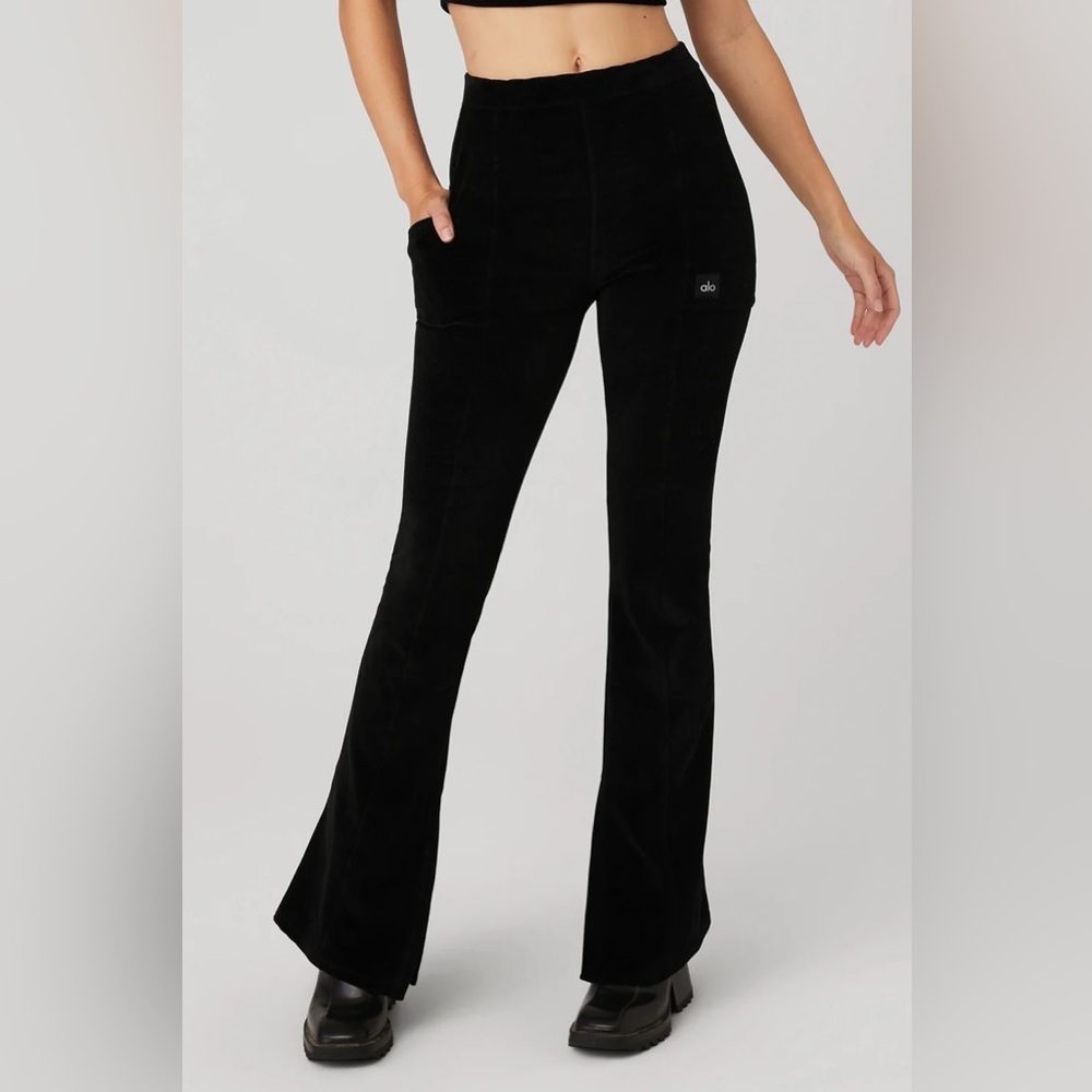 Micro Corduroy High-Waist Winter Break Flare Pants Size XXS in Black